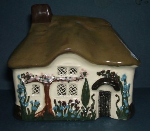 Cottage Money Box